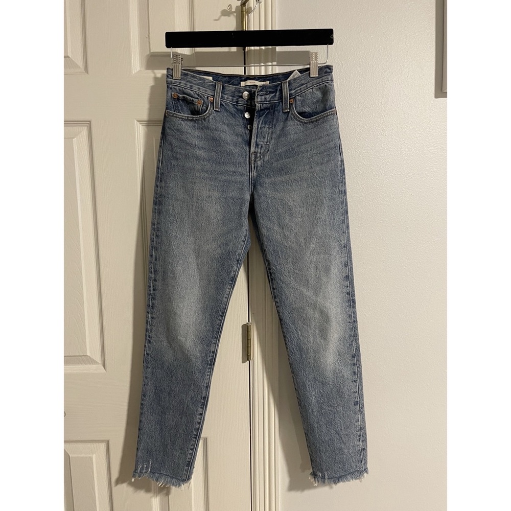 Levi’s Wedgie Fit Jeans Size 25